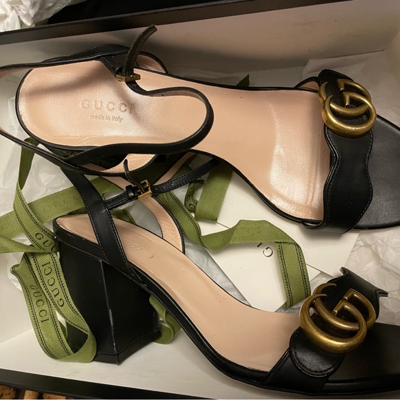 Gucci sandal Heel size 39 , my shoe size is a 8 to 8 1/2 in women's & they fit - Picture 13 of 15